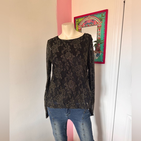 Tops - Elegant Black/Gold Floral Lace Women's Top